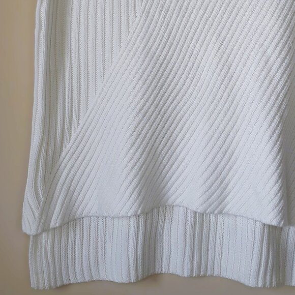 NWT Bebe Ribbed Mock Neck Side Lace Up Sleeveless Sweater Top L - Picture 3 of 7